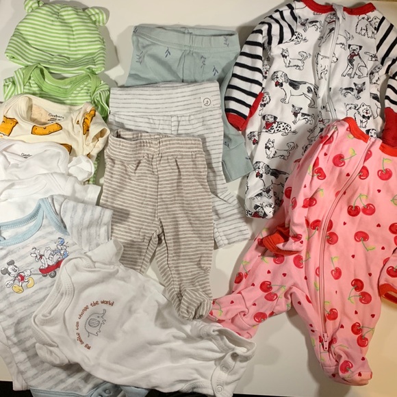 Gerber Other - Preemie bundle